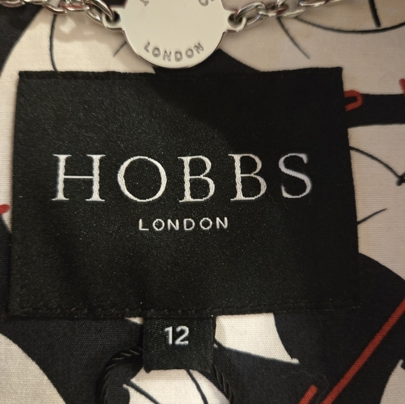 HOBBS LONDON Red Trench Coat with Belt. Umbrella lined. Size 12 UK/ 8 US - Picture 10 of 10